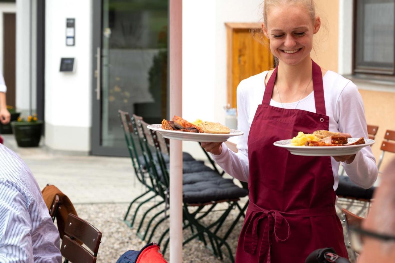 Hotel Gasthof Rosenwirt Au in der Hallertau Luaran gambar